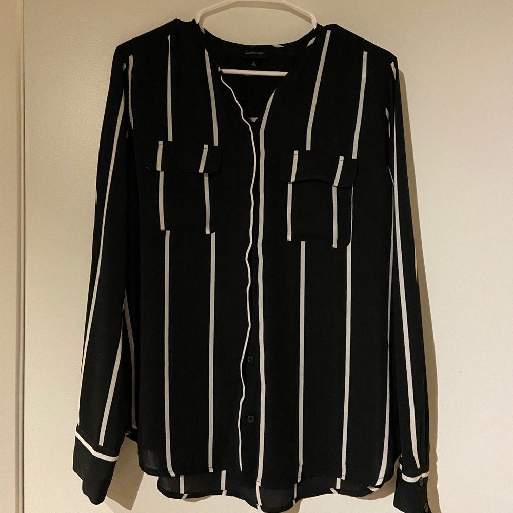 Women’s button down